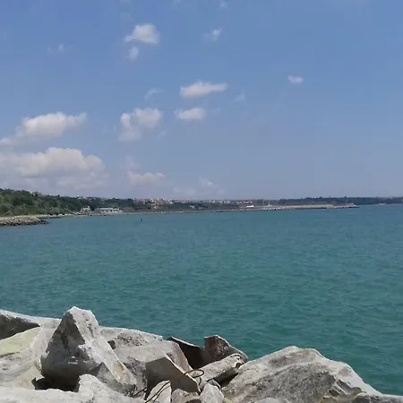 Morski Briz 公寓 *