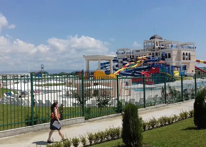 Morski Briz 公寓 *